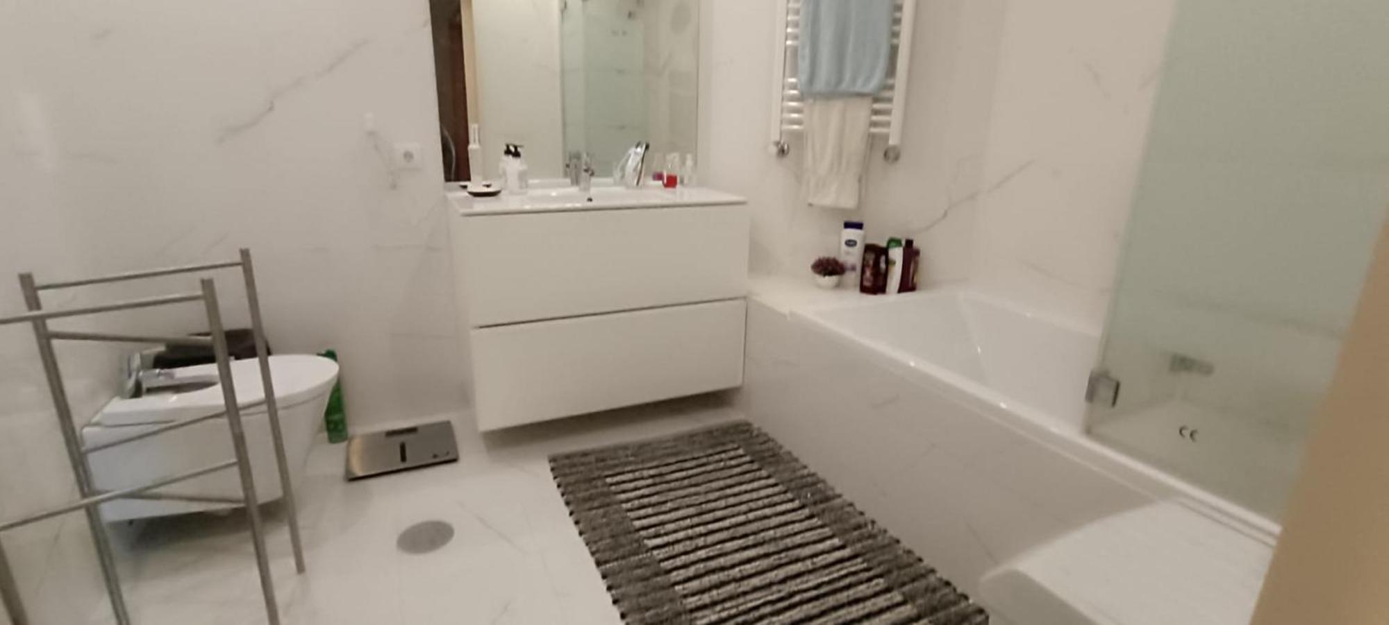 Private Bathroom Room Shared Kitchen Porto Luaran gambar